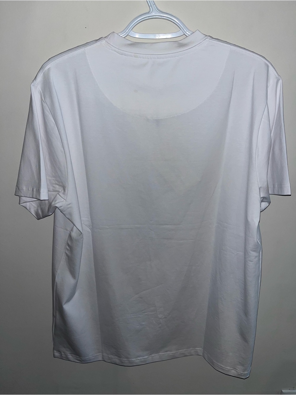 Burberry White Short Sleeve Logo Graphic Tee with Brown Crest - Picture 3 of 6